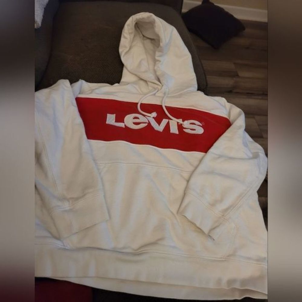 Levi's Hoodie‎